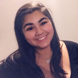 Meet your Posher, Esia